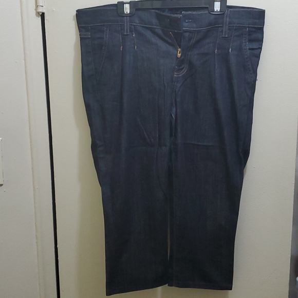 SEVEN FOR ALL MANKIND - DENIM CAPRI - Picture 4 of 8